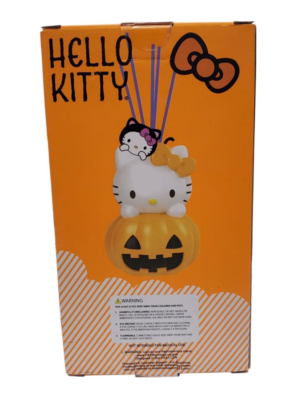 Hello Kitty Kawaii Halloween Pumpkin Ceramic Reed Diffuser Cinnamon Scent NIB - Picture 7 of 7